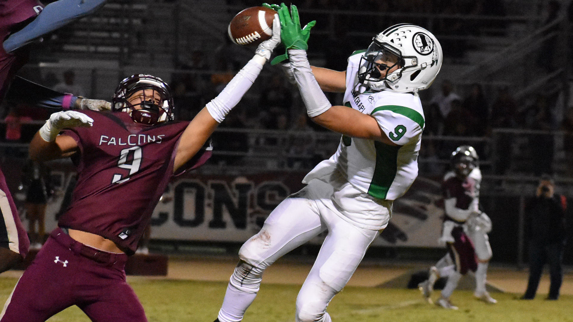 Trent Adams makes a tough catch against Independence..jpg